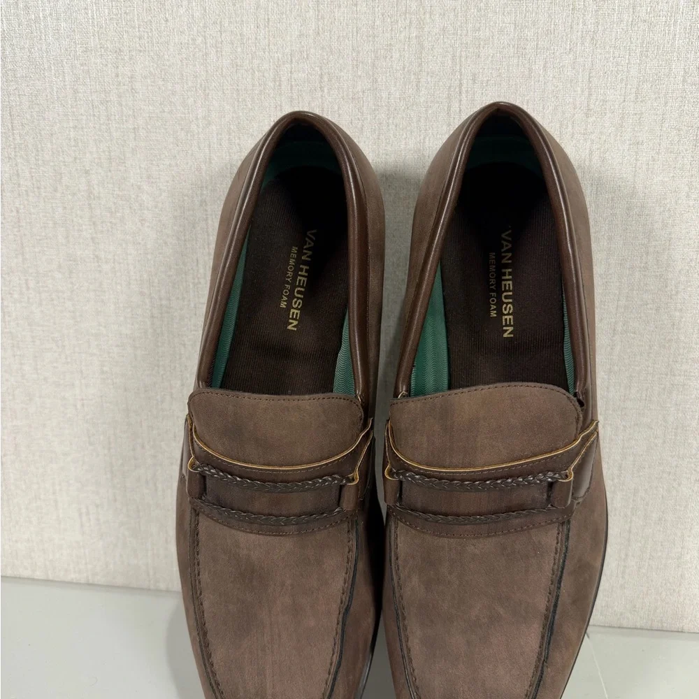 Men's Brown Loafers‎